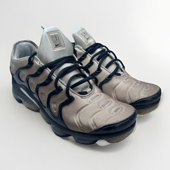 Nike Air VaporMax Plus Beige Mens Sz 10 Athletic Shoes Sneakers DX3720-200 READ* - Picture 1 of 16